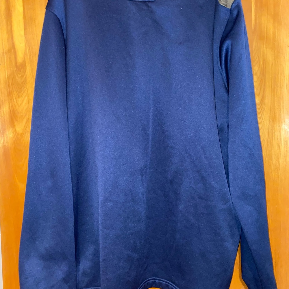 Under Armour Pull Over - image 5